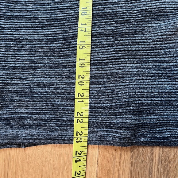 Eileen Fisher Black & Grey Striped Textured Long Sleeve Top - Picture 8 of 8